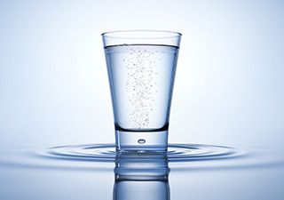 Mineralwasser - Still oder sprudelig?